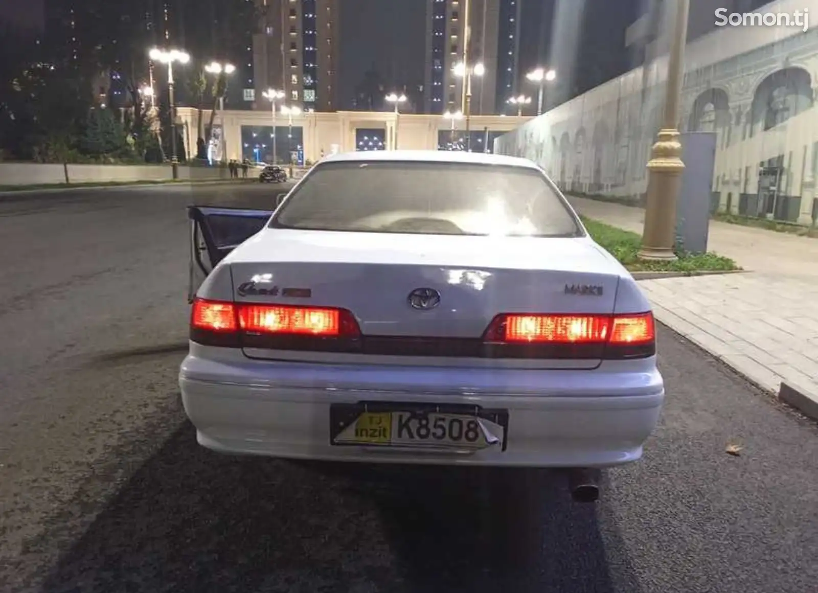 Toyota Mark II, 2000-1