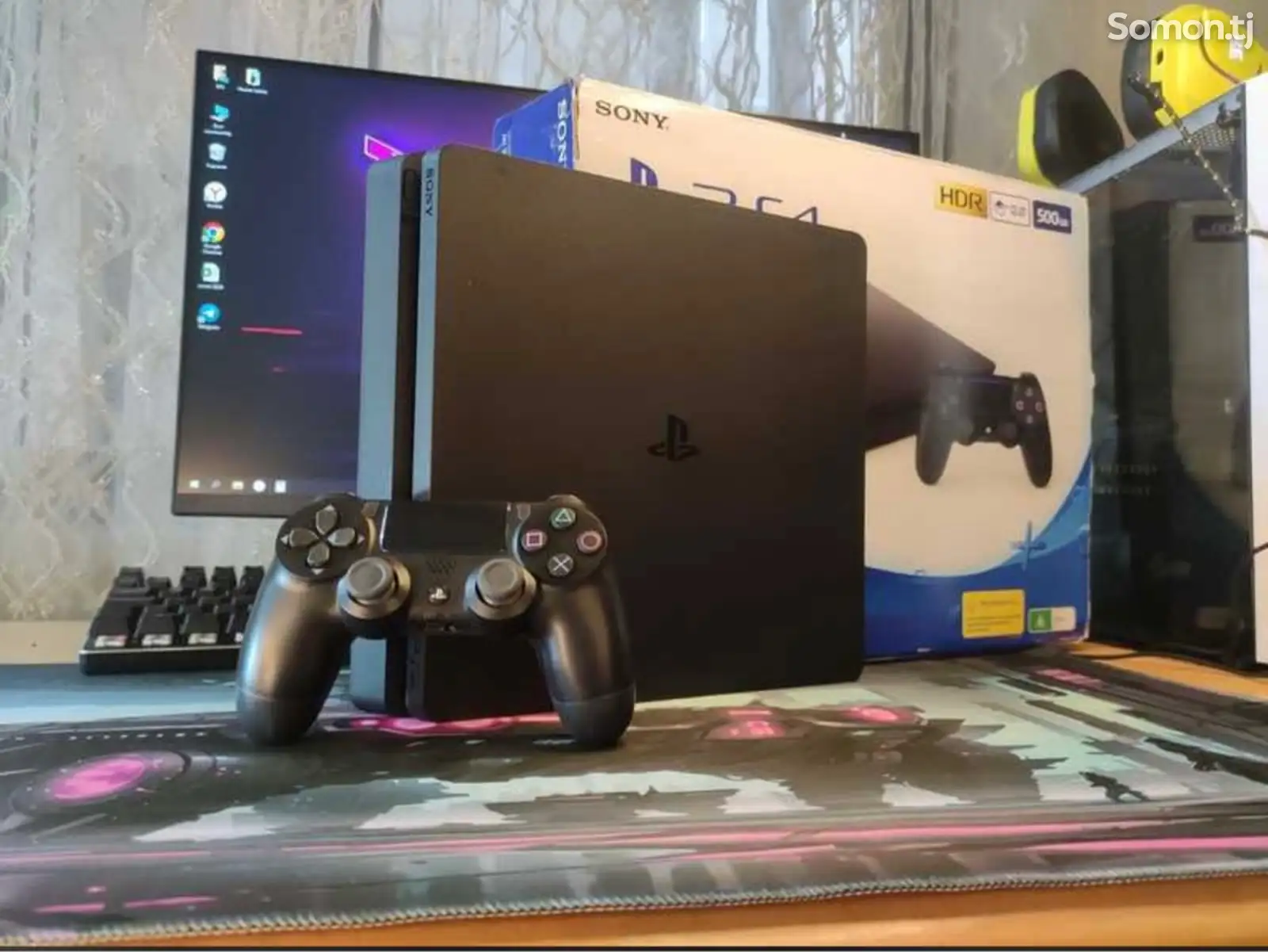 Игровая приставка Sony PlayStation 4-1