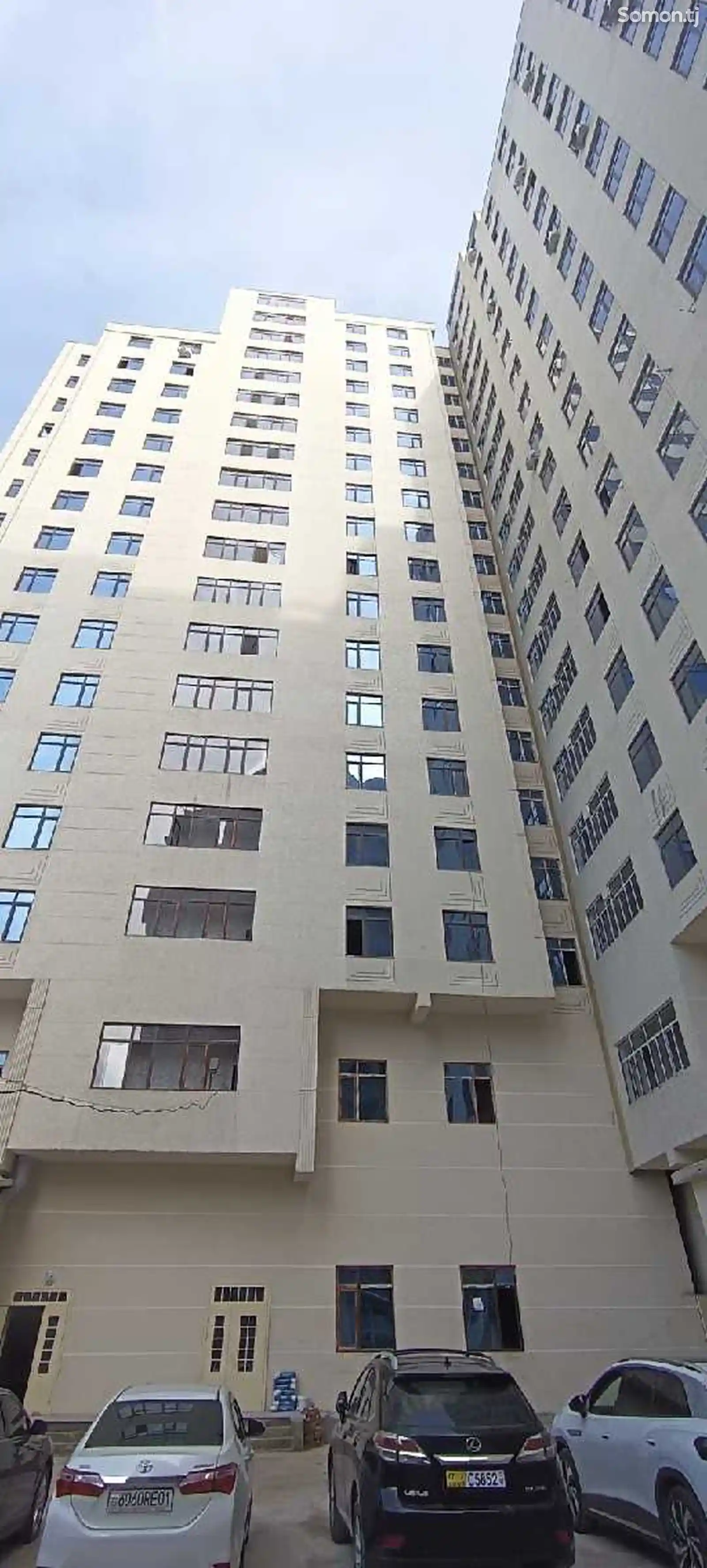 2-комн. квартира, 14 этаж, 73 м², Пайкар, голубой экран-3