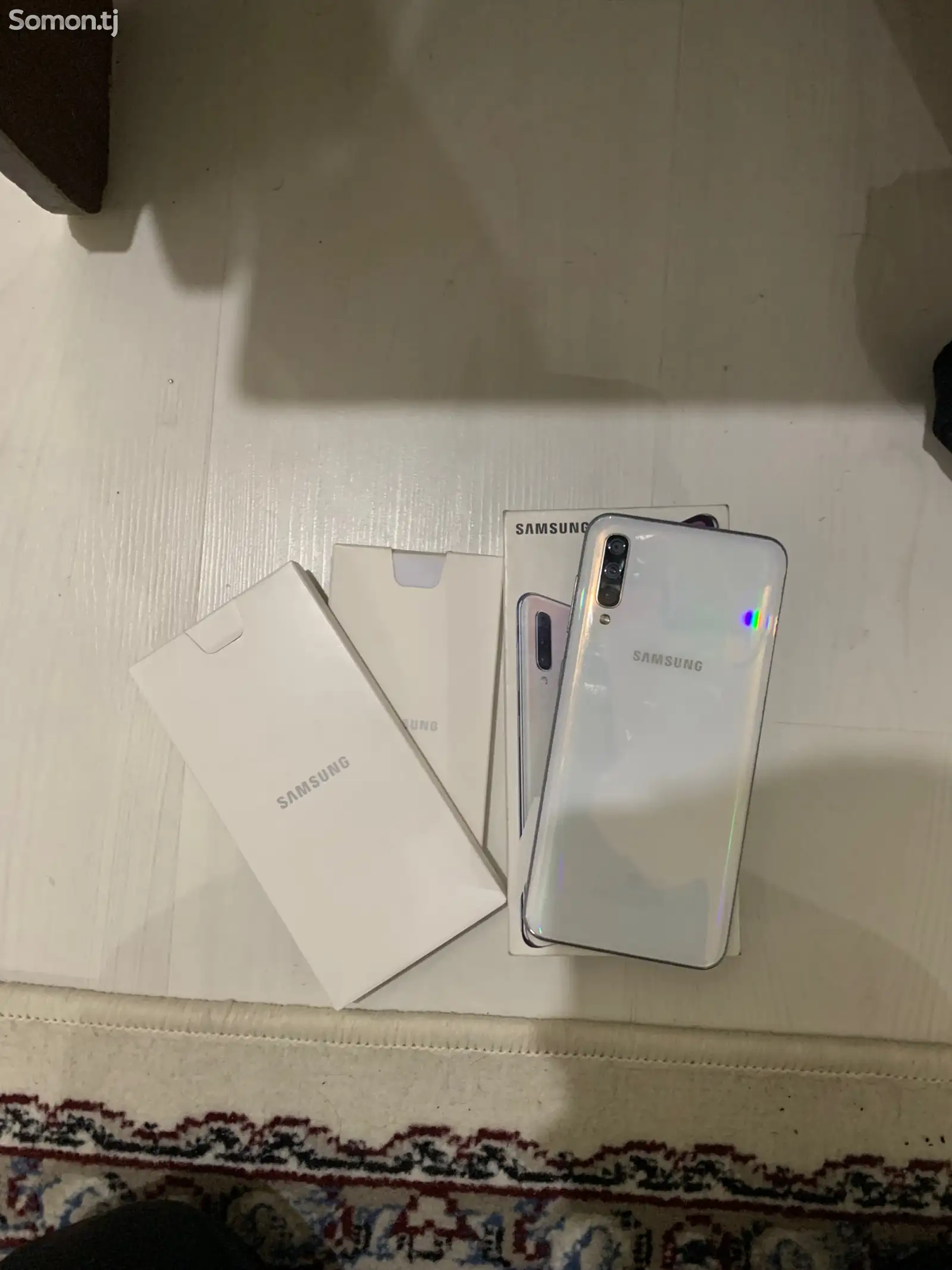 Samsung Galaxy A50-1