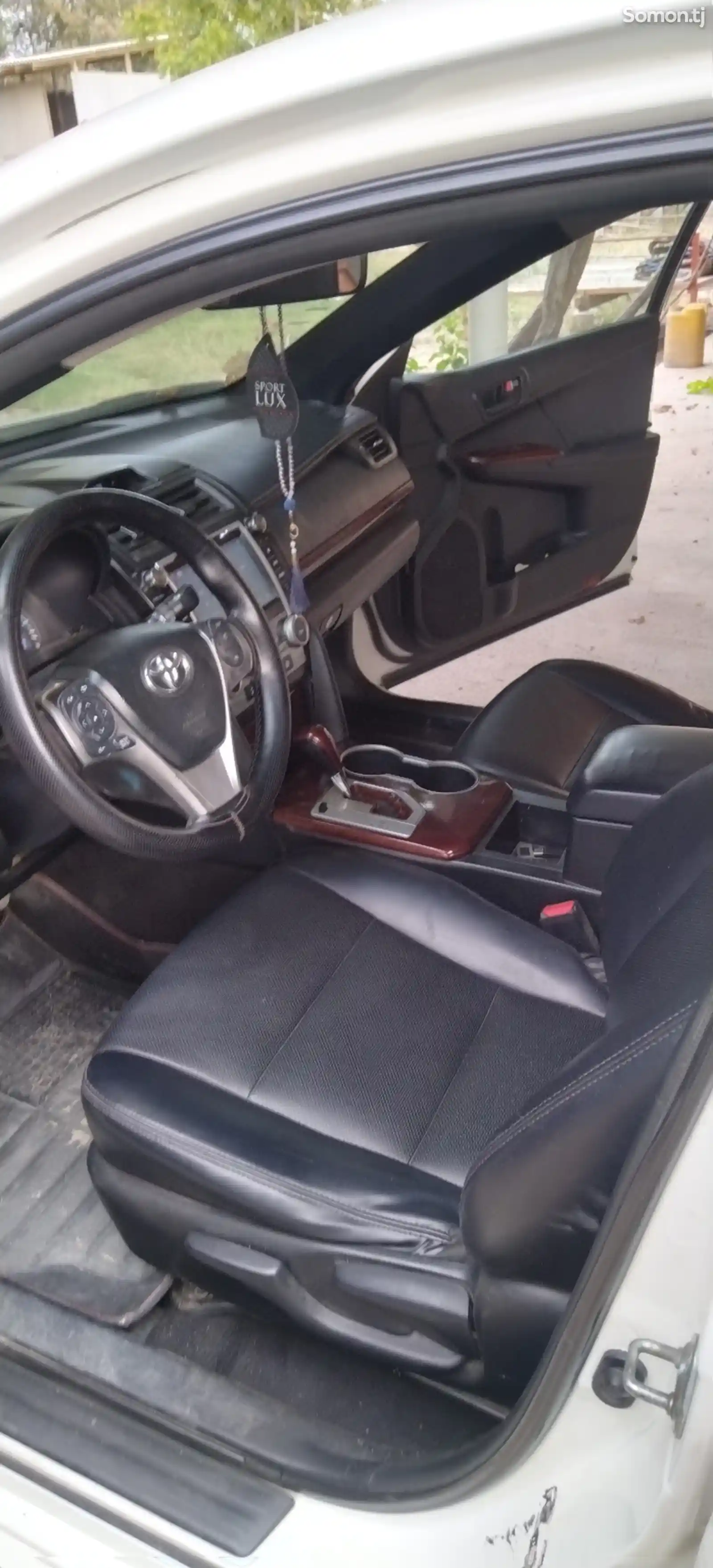 Toyota Camry, 2014-11