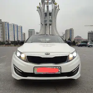 Kia K5, 2013