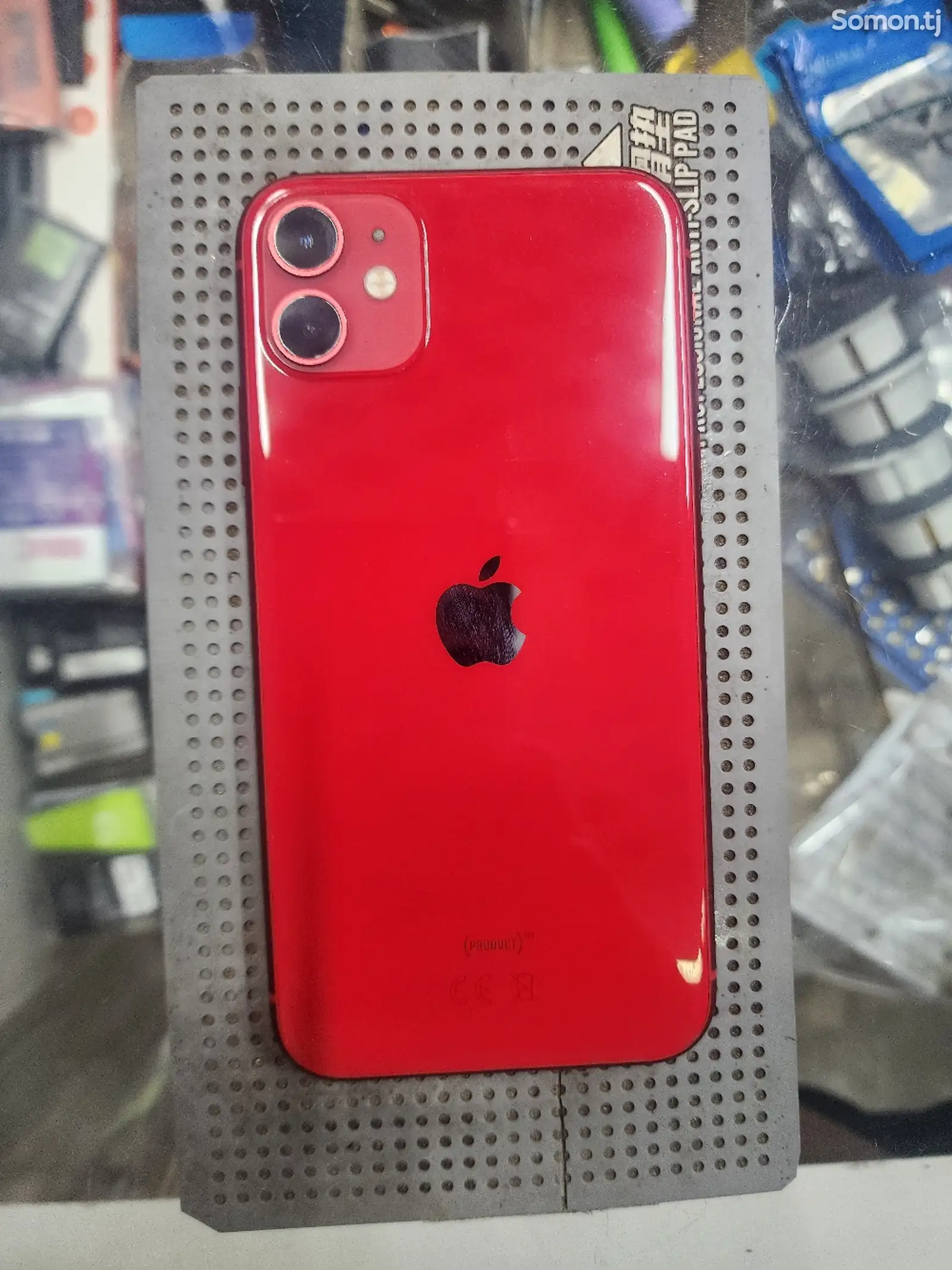 Apple iPhone 11, 64 gb, Product Red-1