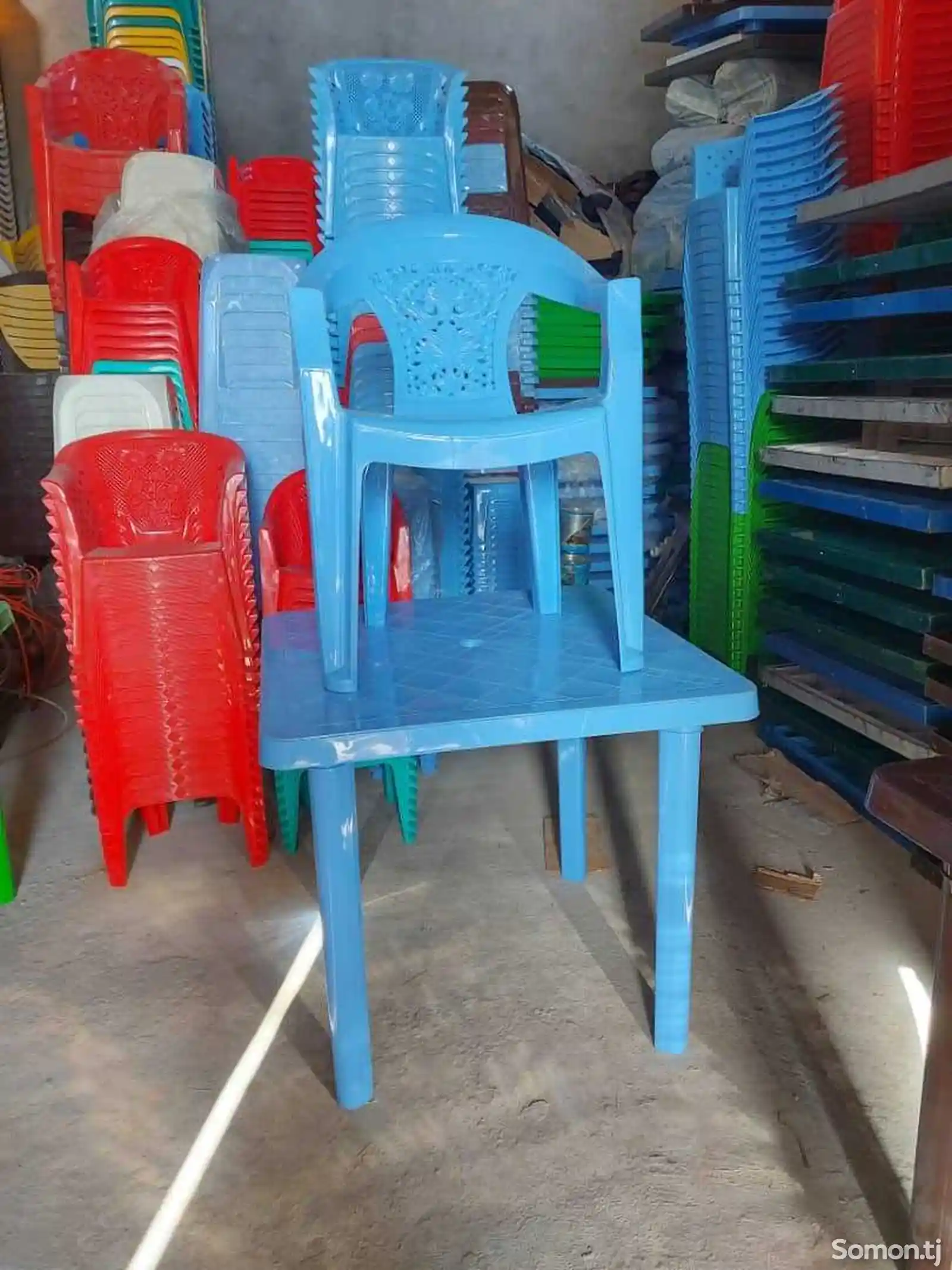 Столы и стулья-1