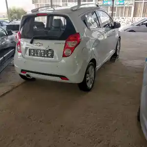 Chevrolet Spark, 2014