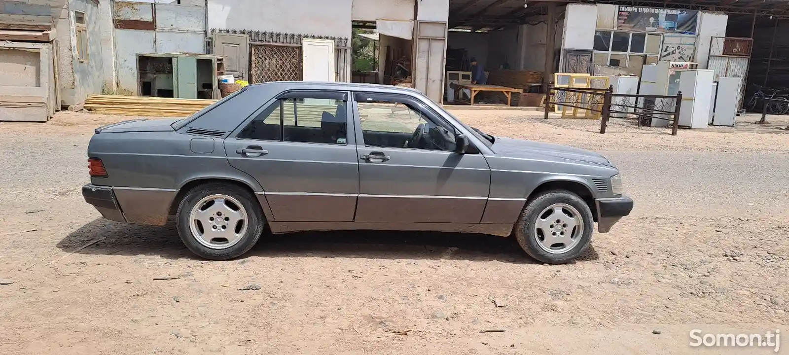 Mercedes-Benz W124, 1999