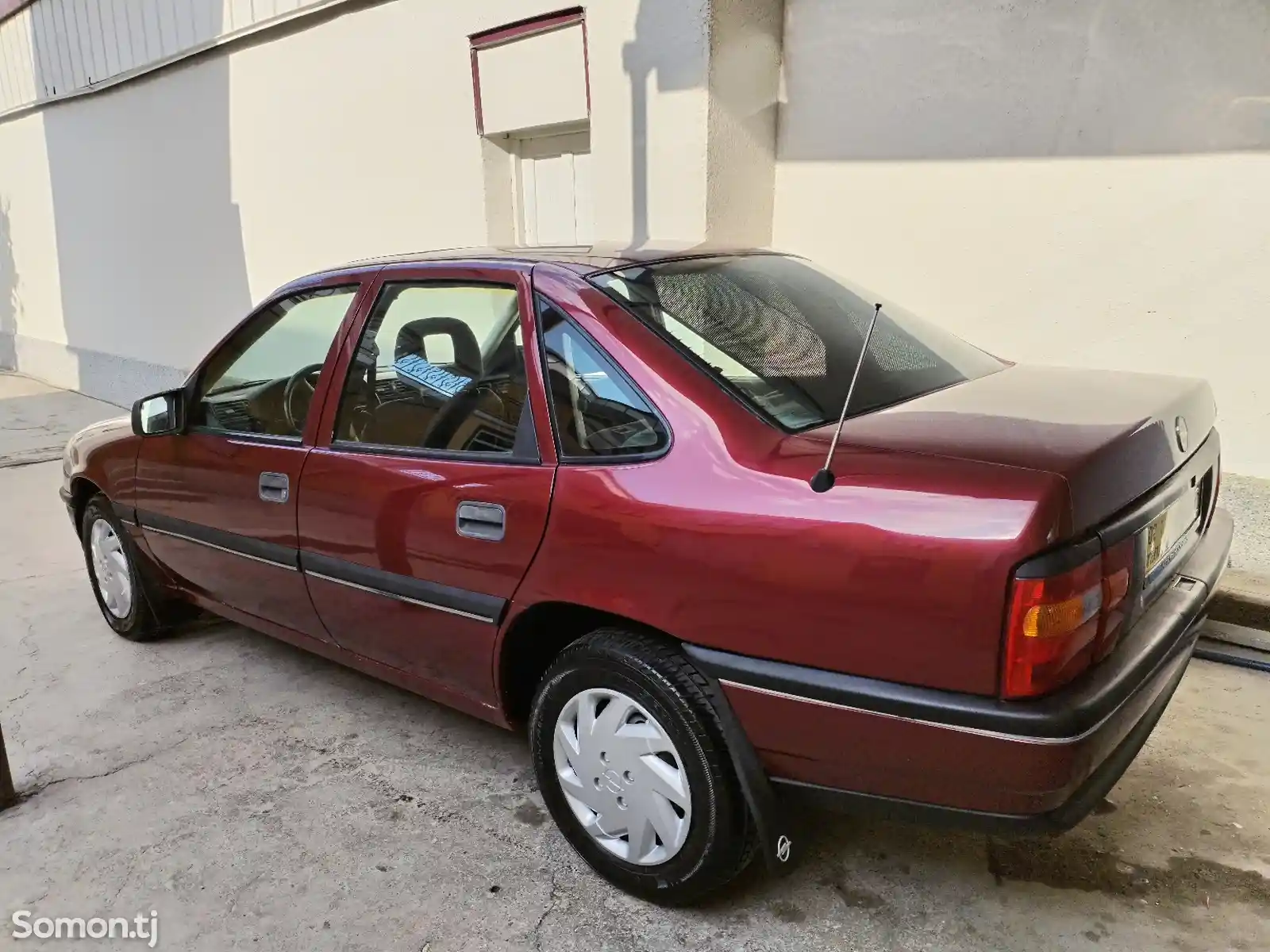 Opel Vectra A, 1992-2