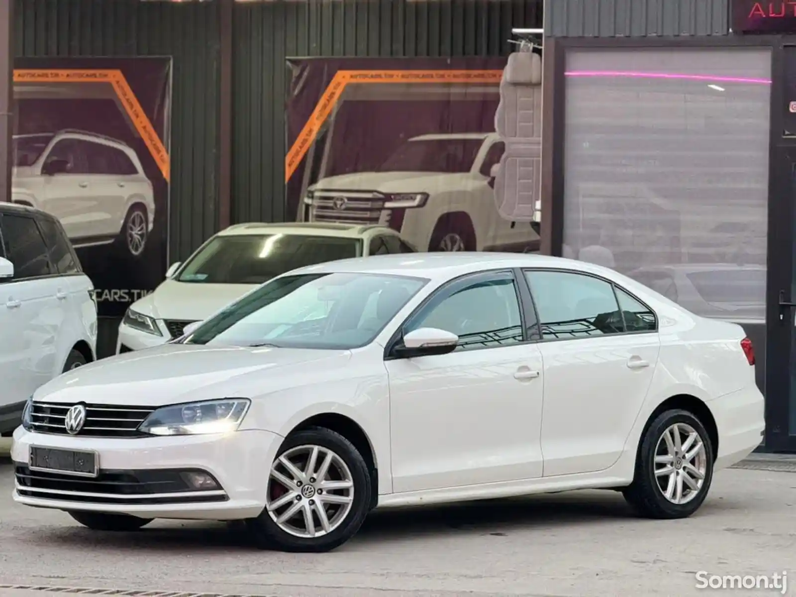 Volkswagen Jetta, 2015-1