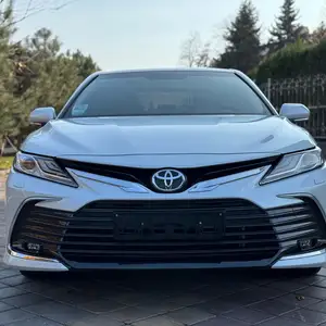 Toyota Camry, 2023