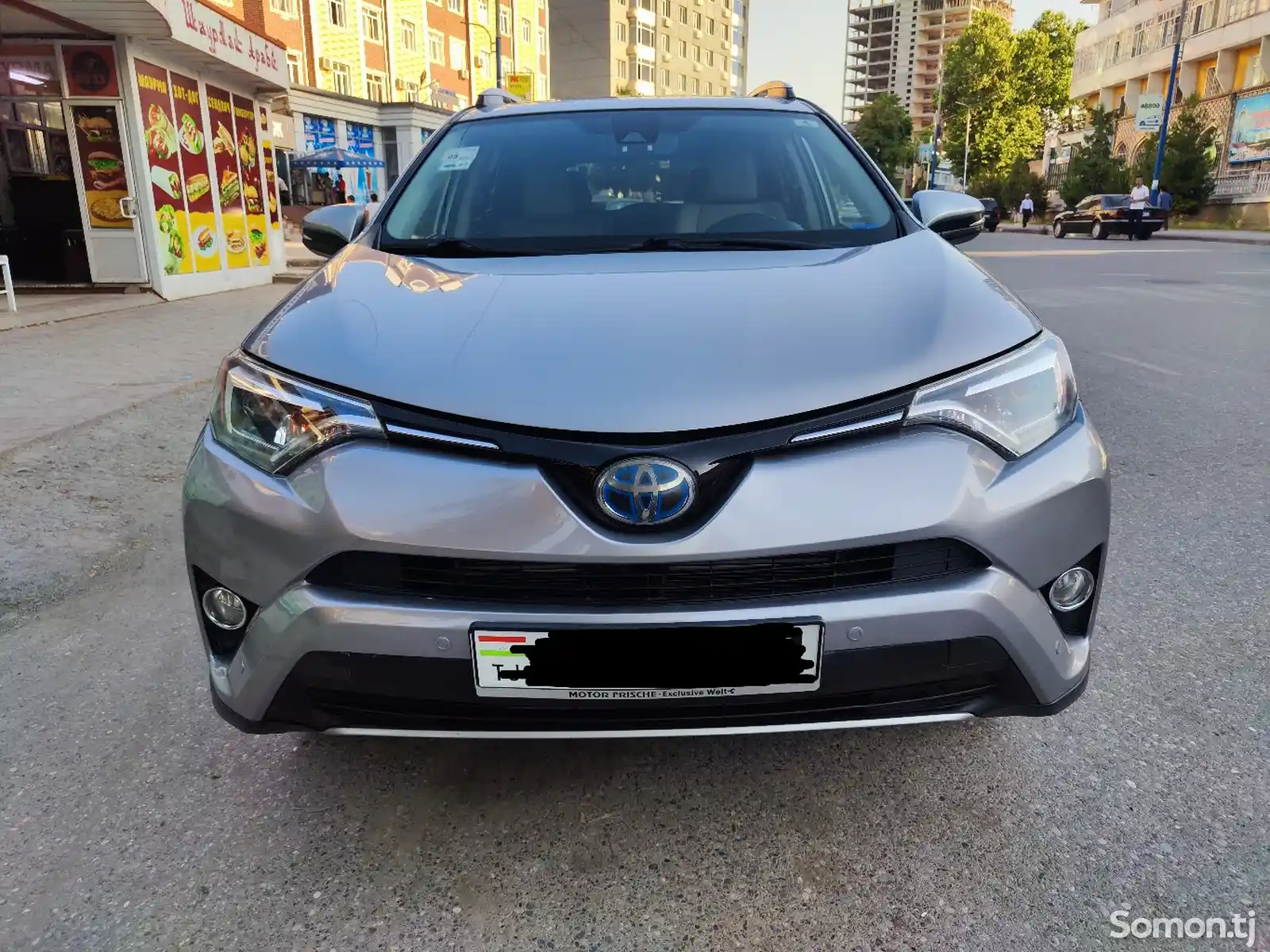 Toyota RAV 4, 2017-1