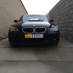 BMW 5 series, 2004