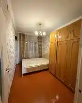 4-комн. квартира, 1 этаж, 100м², 64 мкр-5