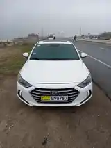 Hyundai Elantra, 2017-2