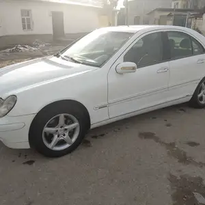 Mercedes-Benz C class, 2001