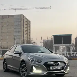 Hyundai Sonata, 2018