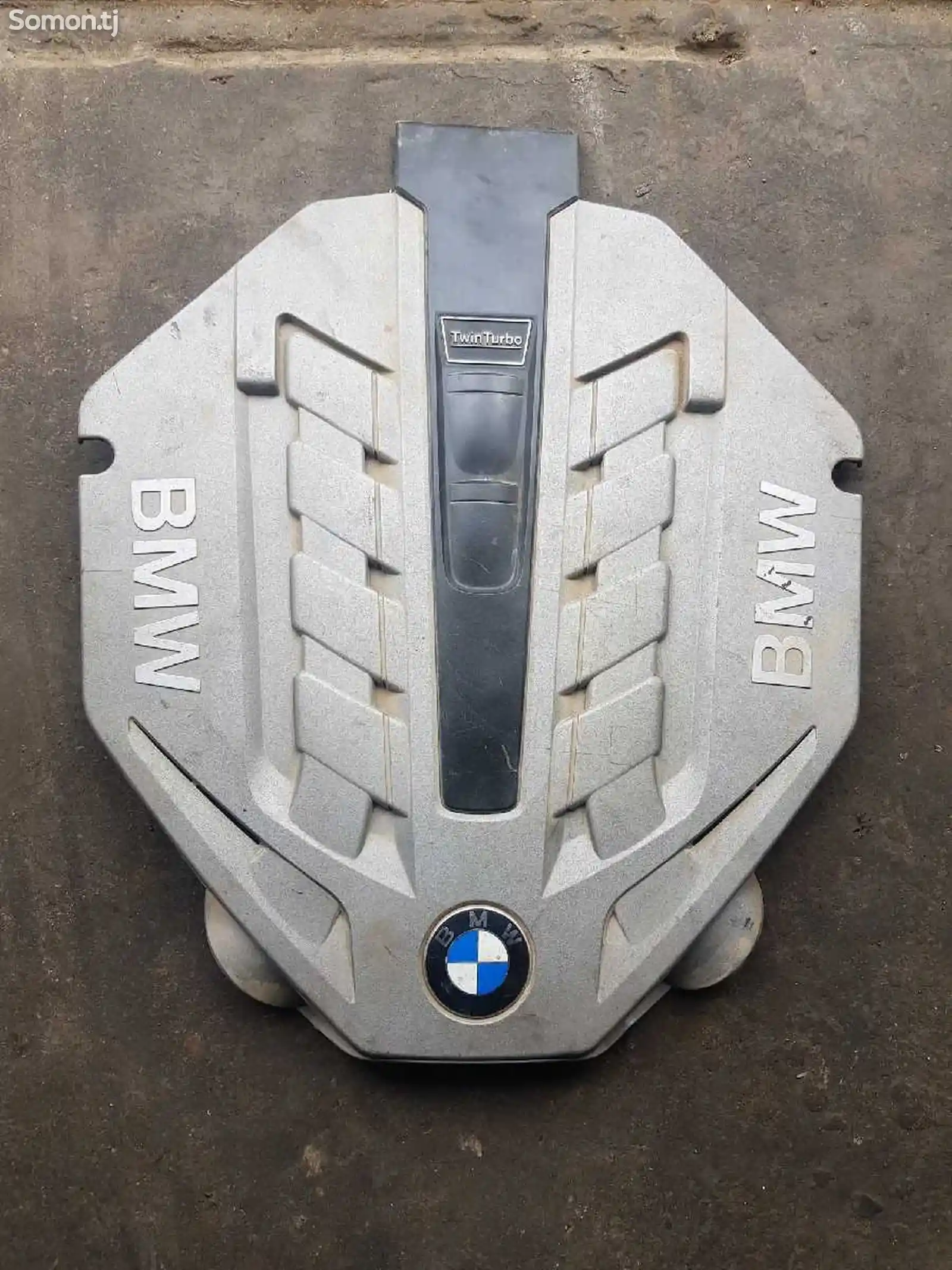 Крышка мотора BMW X6 Бензин 5.0