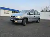 Opel Zafira, 2000-2