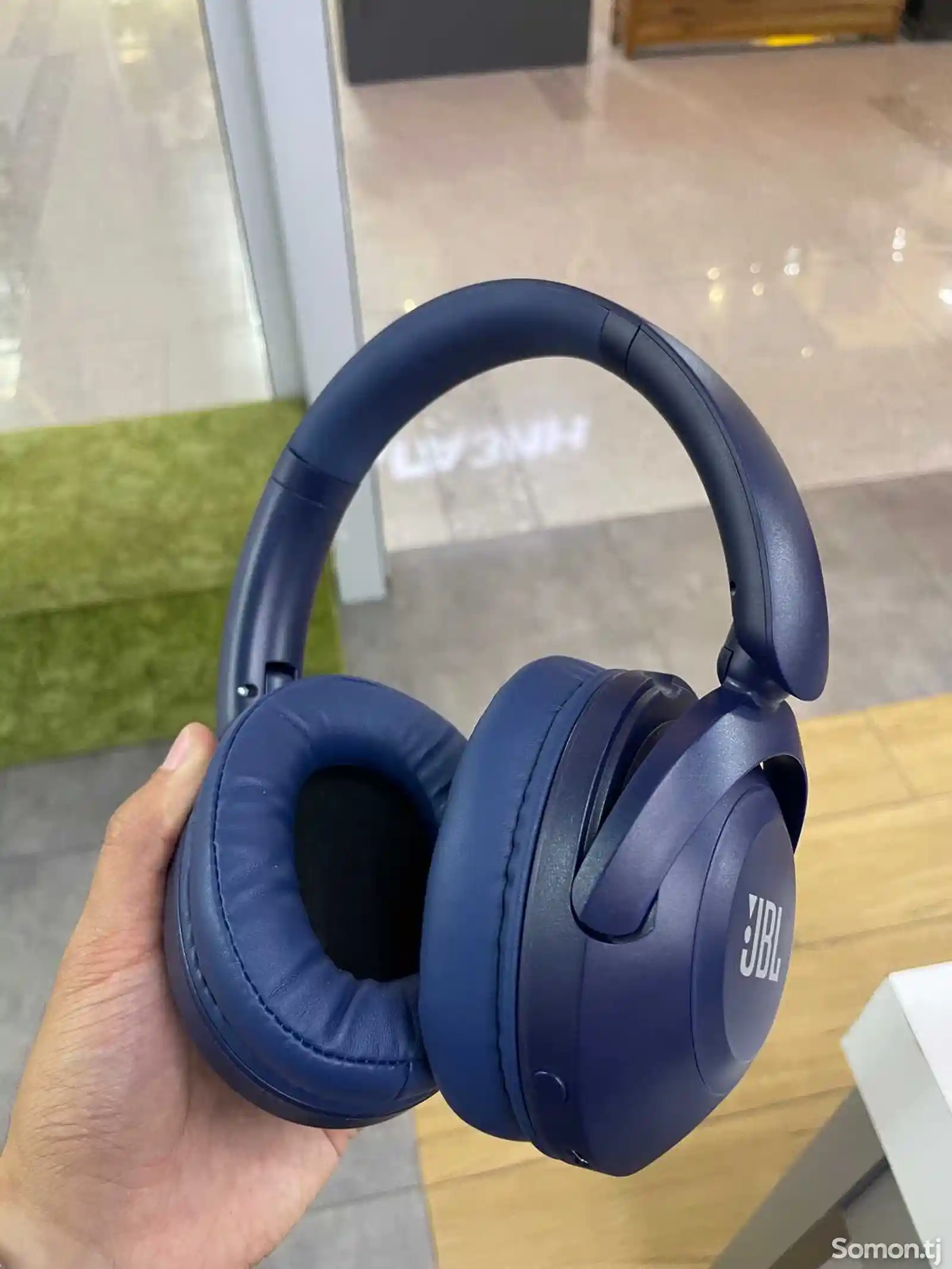 Беспроводные наушники JBL Tune 910-2