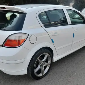 Opel Astra H, 2006