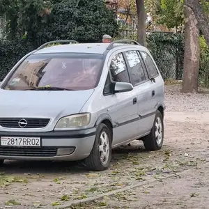 Opel Zafira, 2003