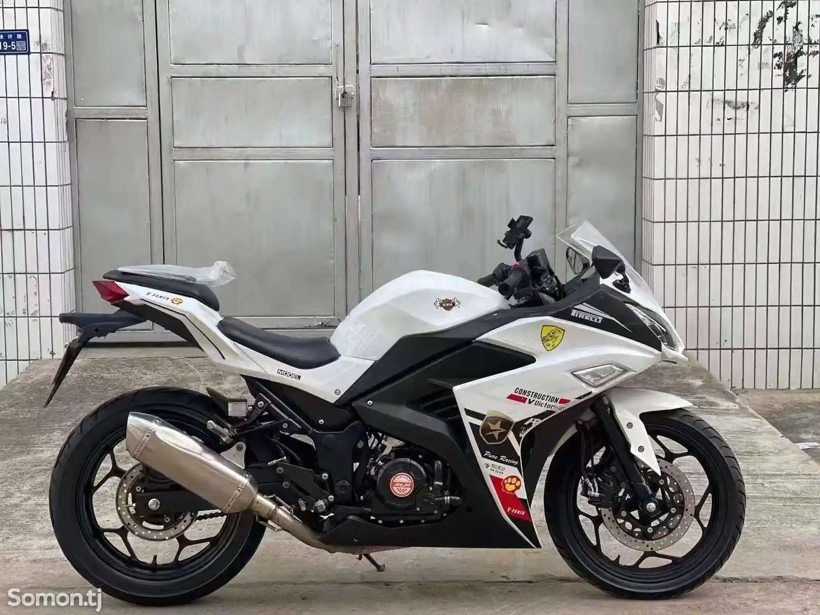 Мотоцикл Kawasaki Ninja 400cc на заказ-1