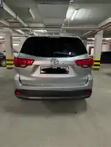 Toyota Highlander, 2017-5