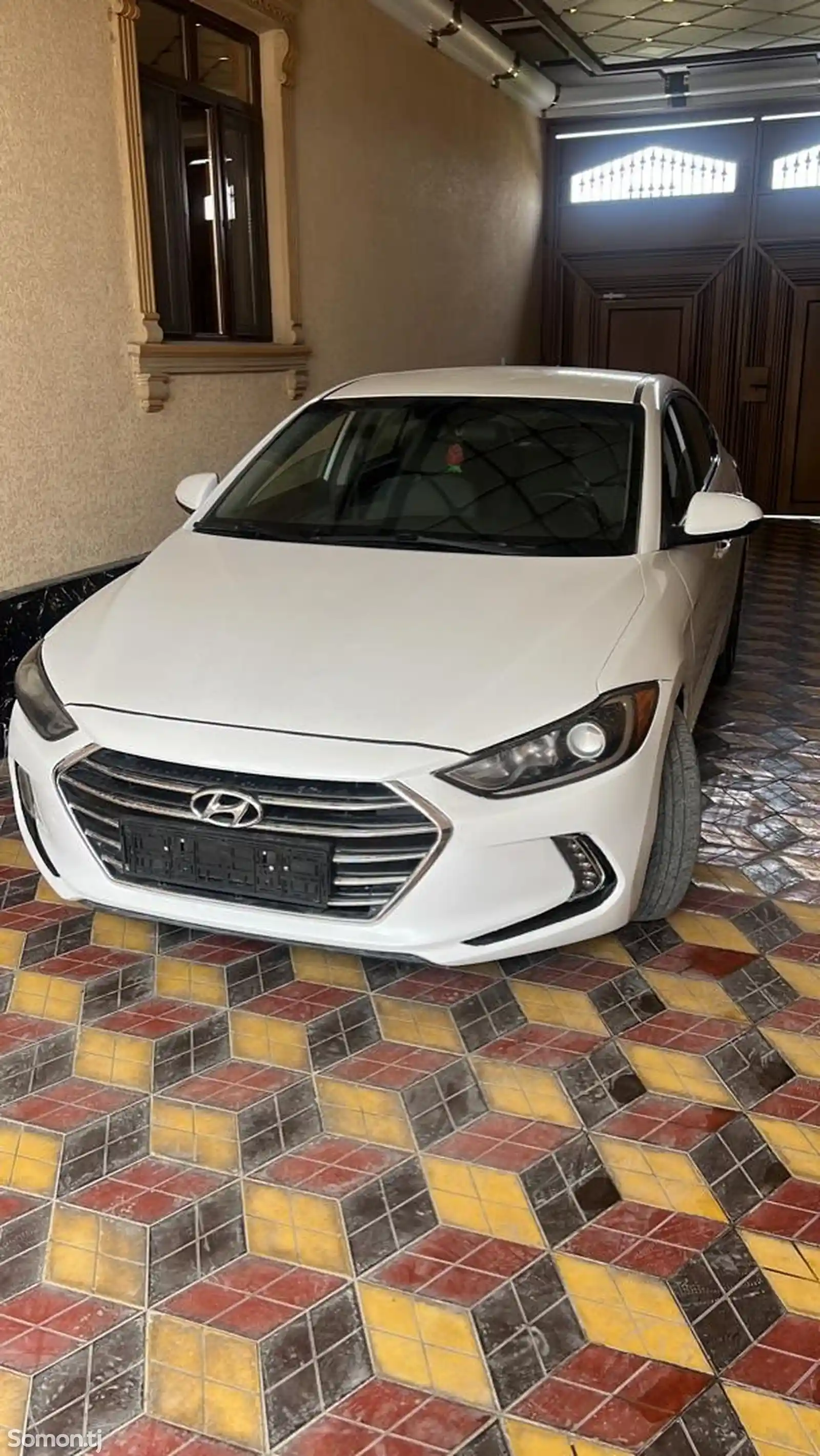 Hyundai Elantra, 2017-7