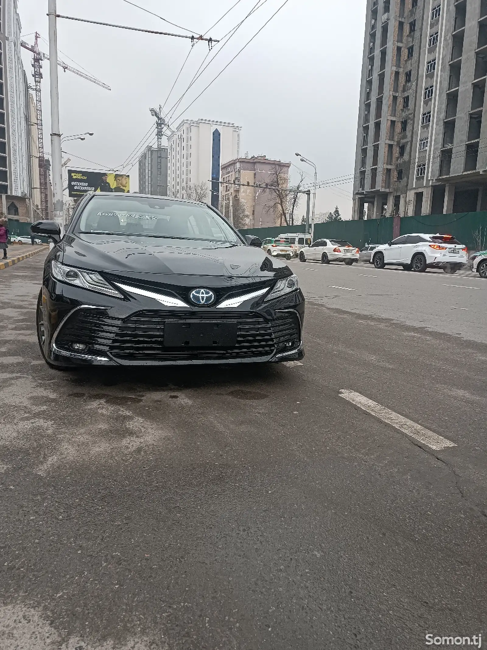 Toyota Camry, 2018-1