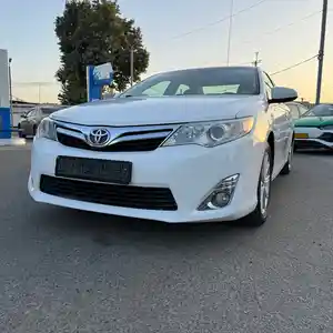 Toyota Camry, 2013