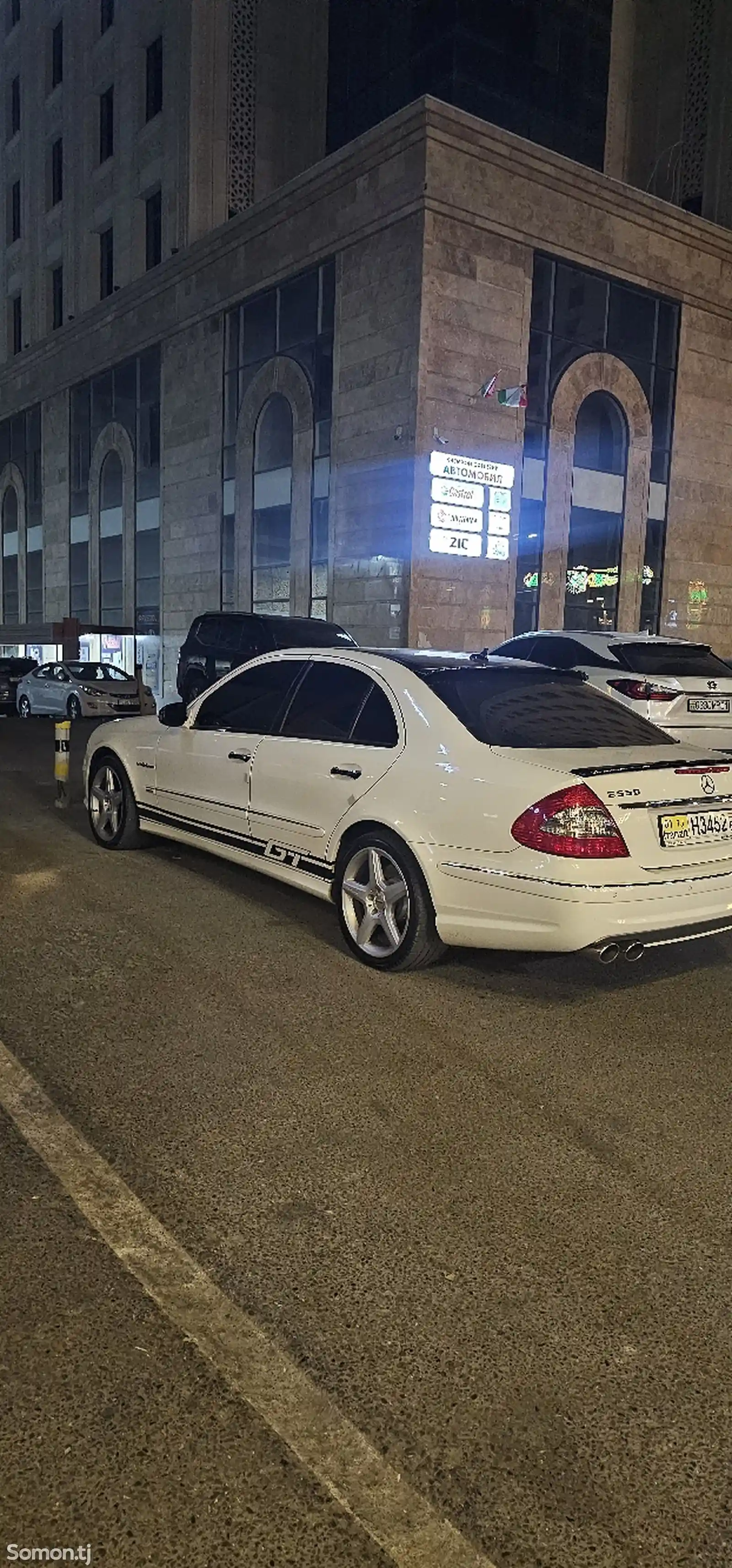 Mercedes-Benz E class, 2008-4