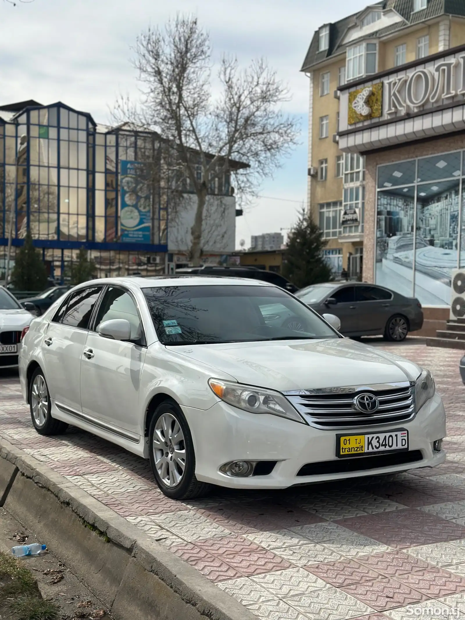 Toyota Avalon, 2010-1