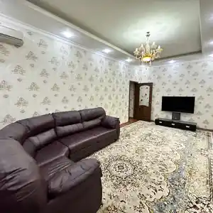 2-комн. квартира, 4 этаж, 85 м², 92 мкр