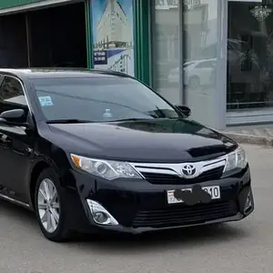 Toyota Camry, 2012