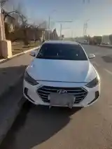 Hyundai Elantra, 2017-2