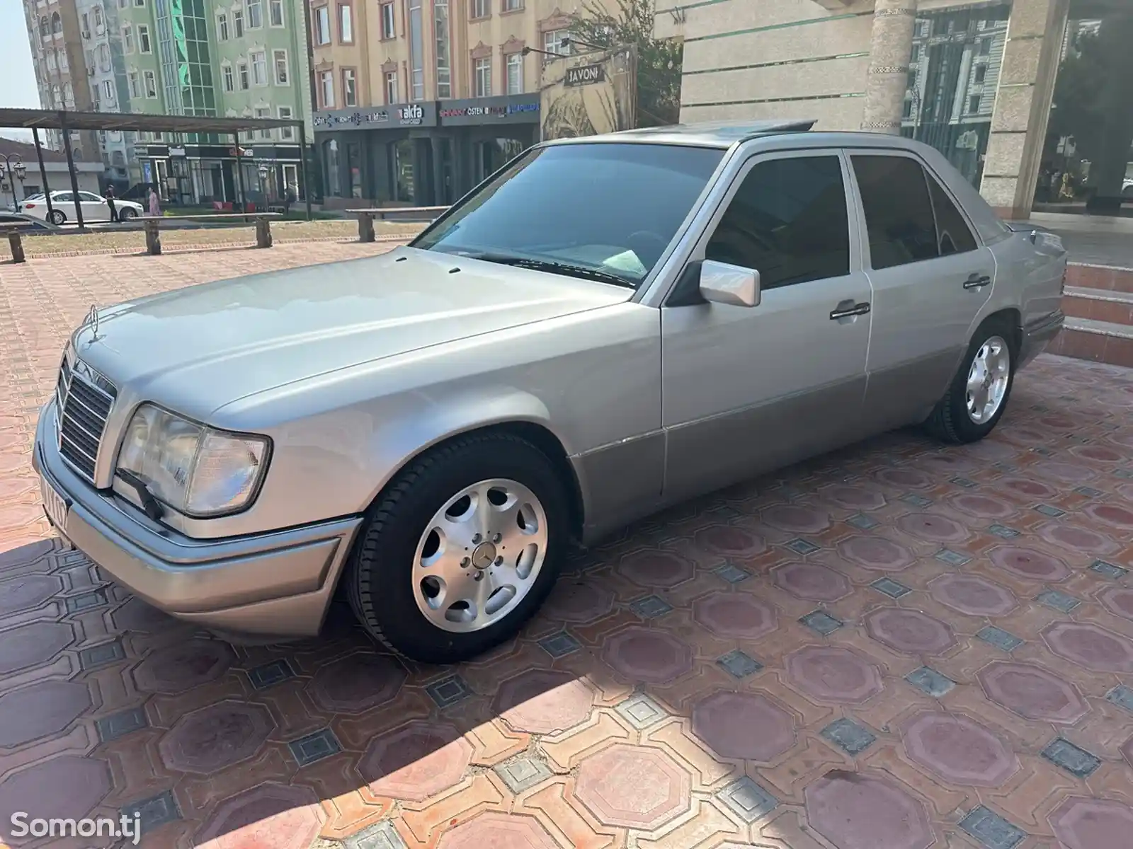 Mercedes-Benz W124, 1994-2