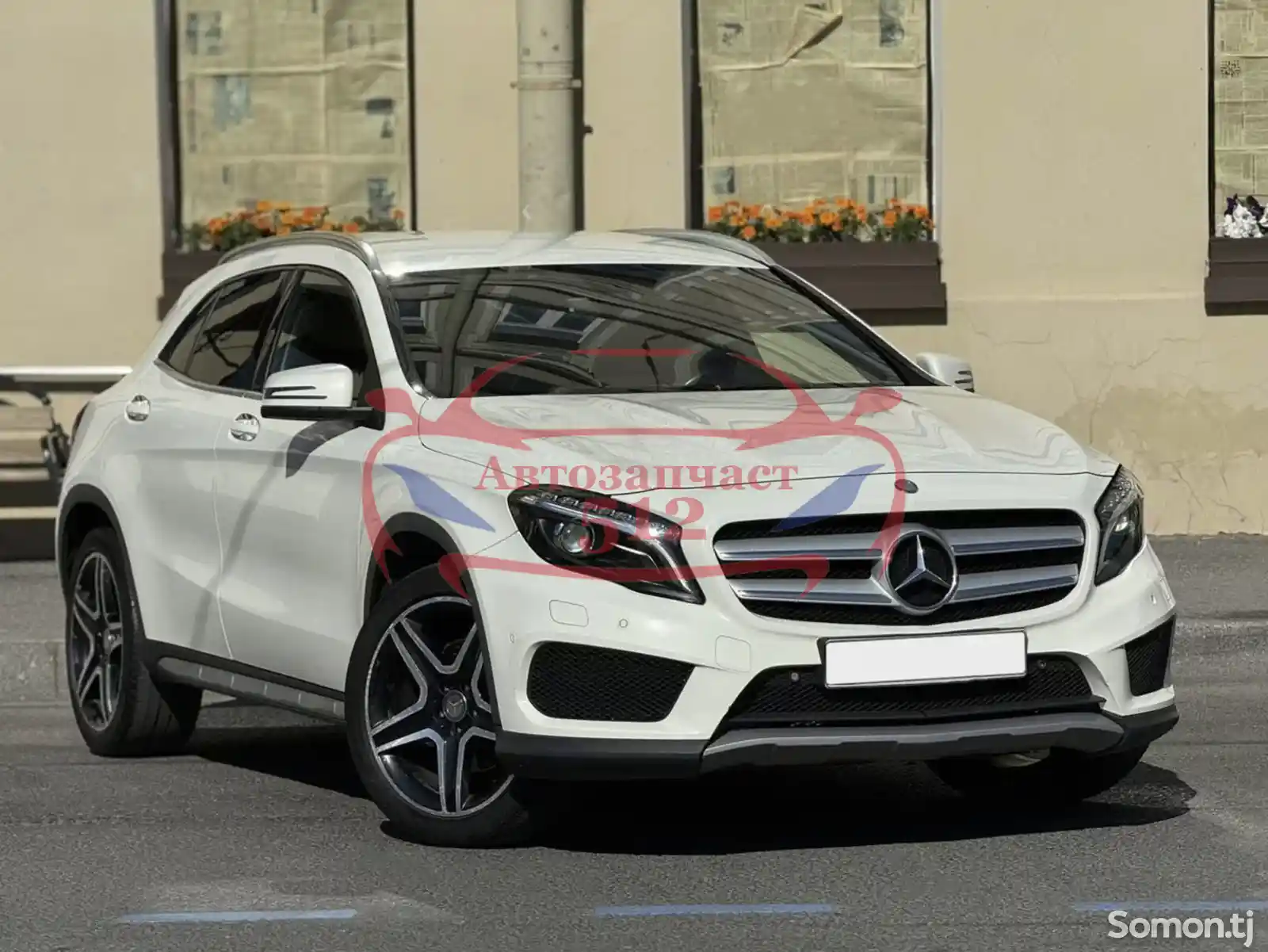 Компрессор кондиционера от Mercedes Benz GLA 250 4MATIC 2015-3