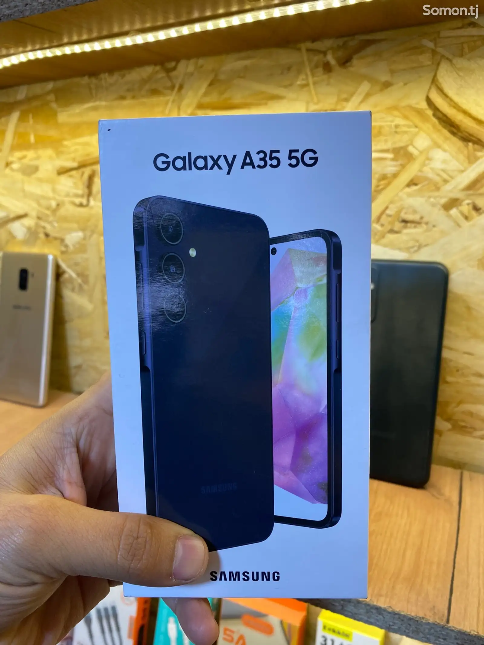 Samsung Galaxy A35-1