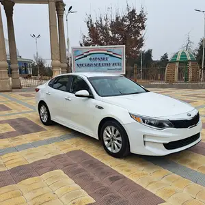 Kia K5, 2017