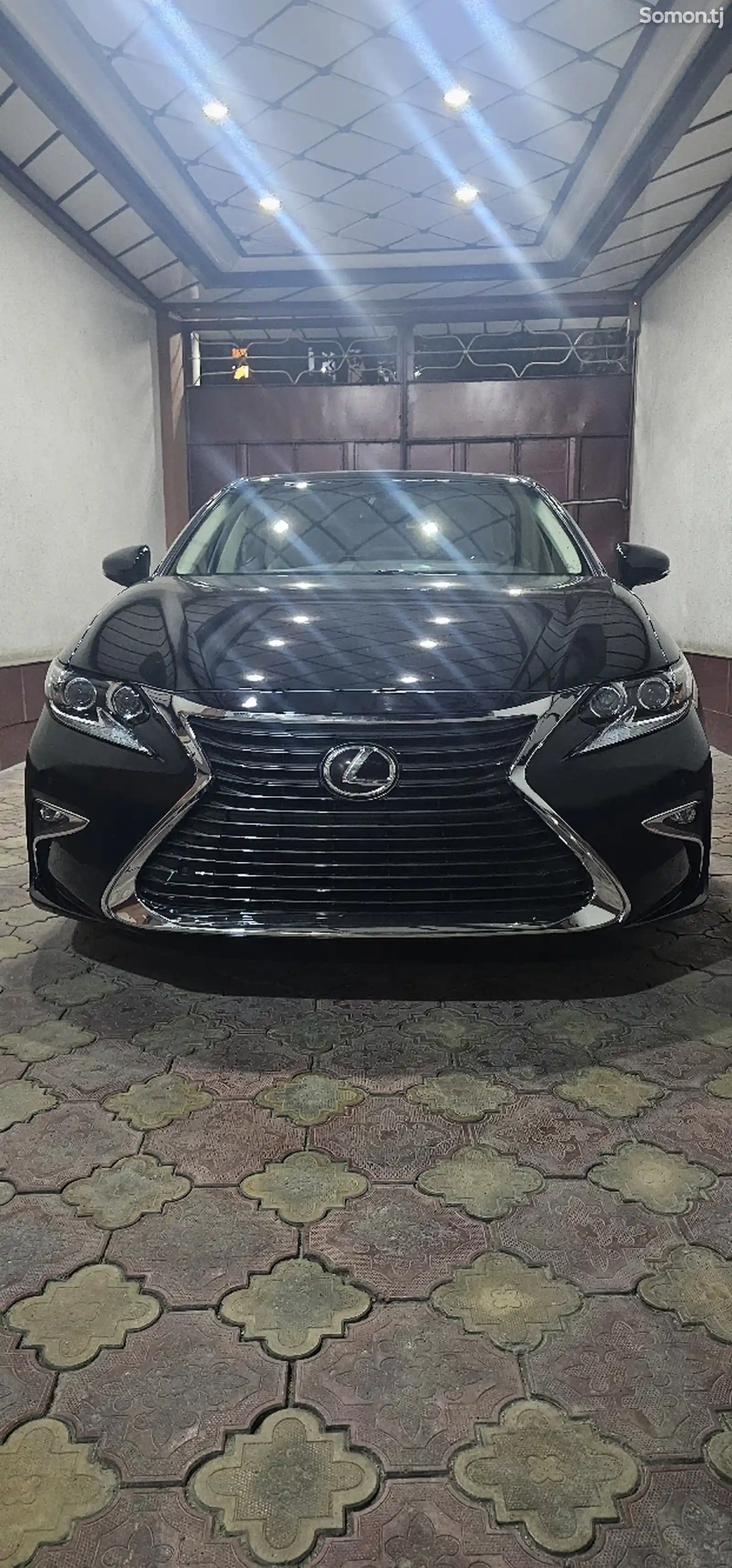 Lexus ES series, 2017-1