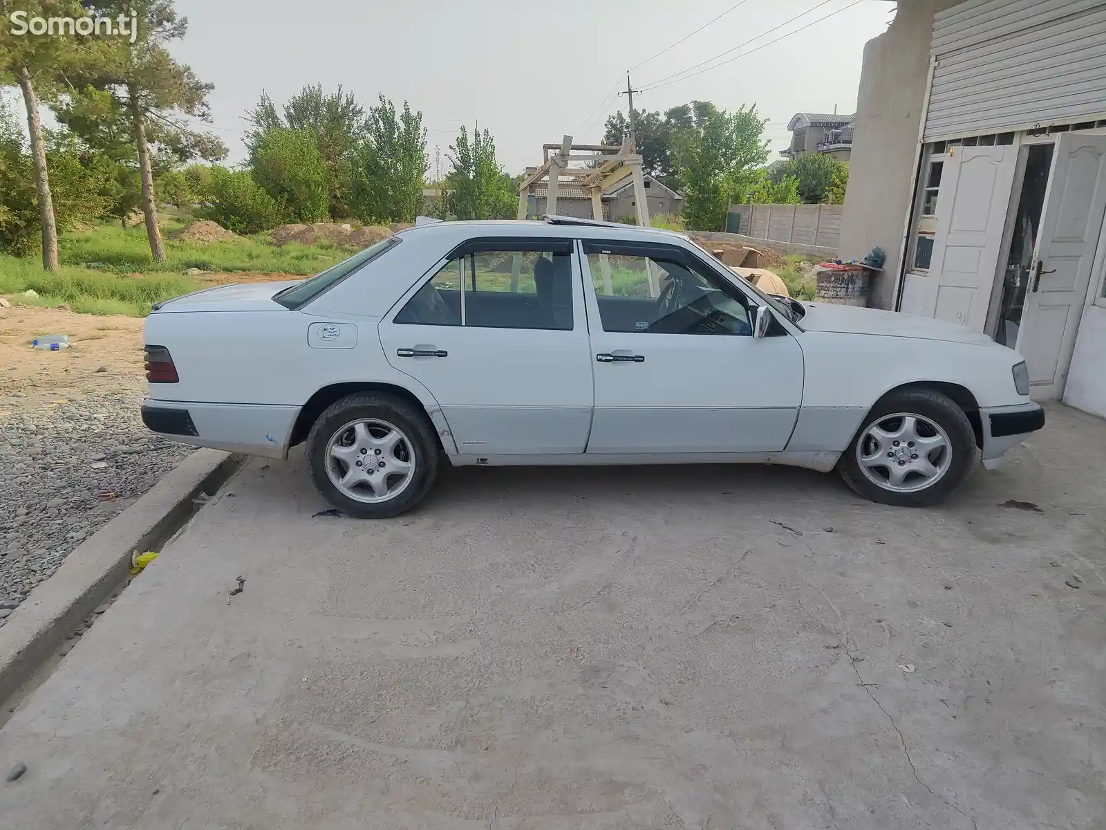 Mercedes-Benz W124, 1992-4