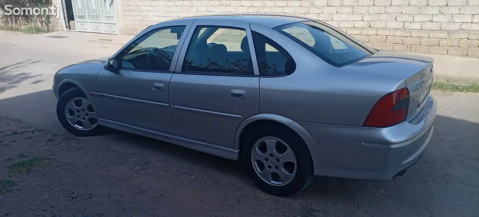 Opel Vectra B, 2000-4