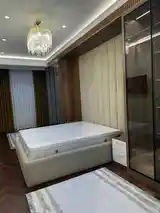 2-комн. квартира, 8 этаж, 70м², улица Рудаки 144-4