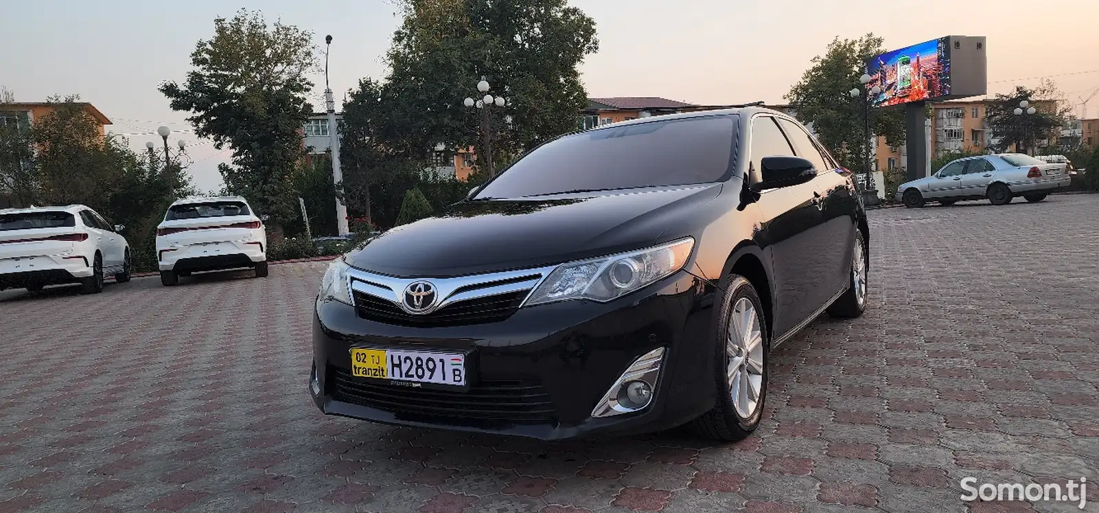 Toyota Camry, 2012-4