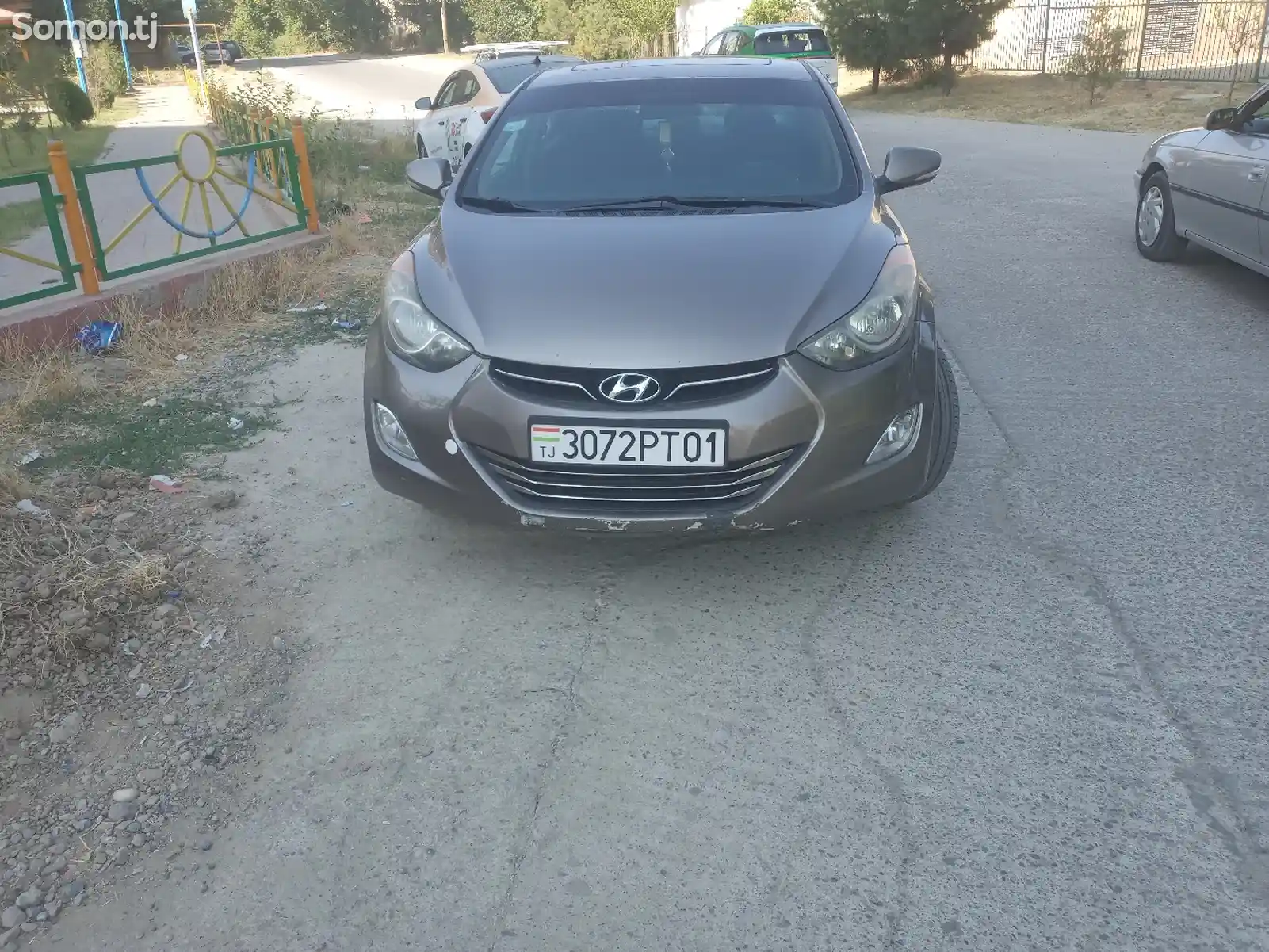 Hyundai Elantra, 2012-4