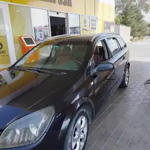 Opel Astra H, 2005