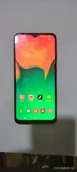 Samsung Galaxy A30-2