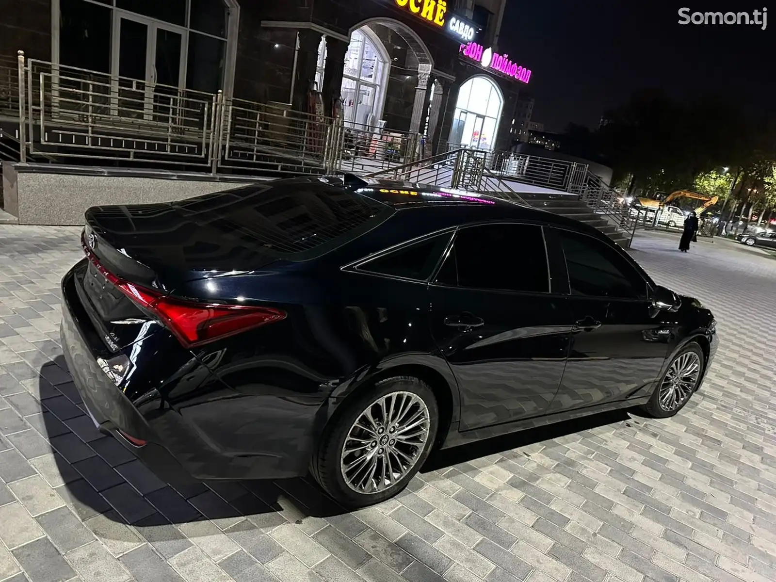 Toyota Avalon, 2020-9