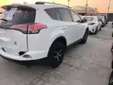 Toyota RAV 4, 2018-4