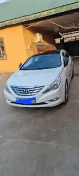 Hyundai Sonata, 2011-8