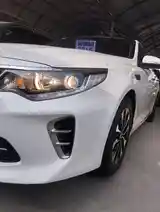 Kia K5, 2015-2